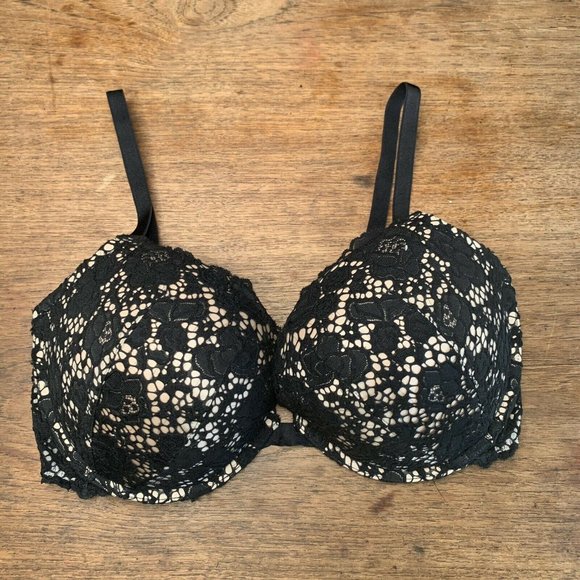Victoria's Secret Other - Victoria's Secret Very Sexy Push Up Lace Bra